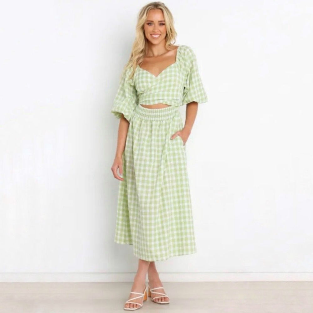 Petal‎ & Pup Tana Smocked Wrap Midi Dress Size 2 Puff Sleeve Cottagecore Trad